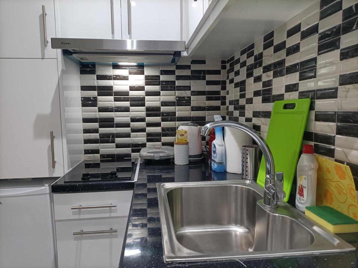Apartamento City Adventures Atenas Exterior foto